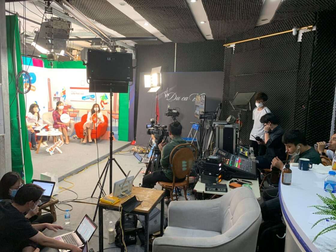 Cho thuê studio quay phim chỉ 150K/h, cho thuê trường quay giá rẻ