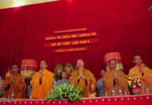 MC sư thầy Thích Diệu Hồng với bản tin tháng 12 điện ảnh ABV Khóa Tu Mùa Hè