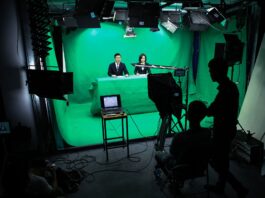 Học livestream facebook tại trường quay chuyên nghiệp