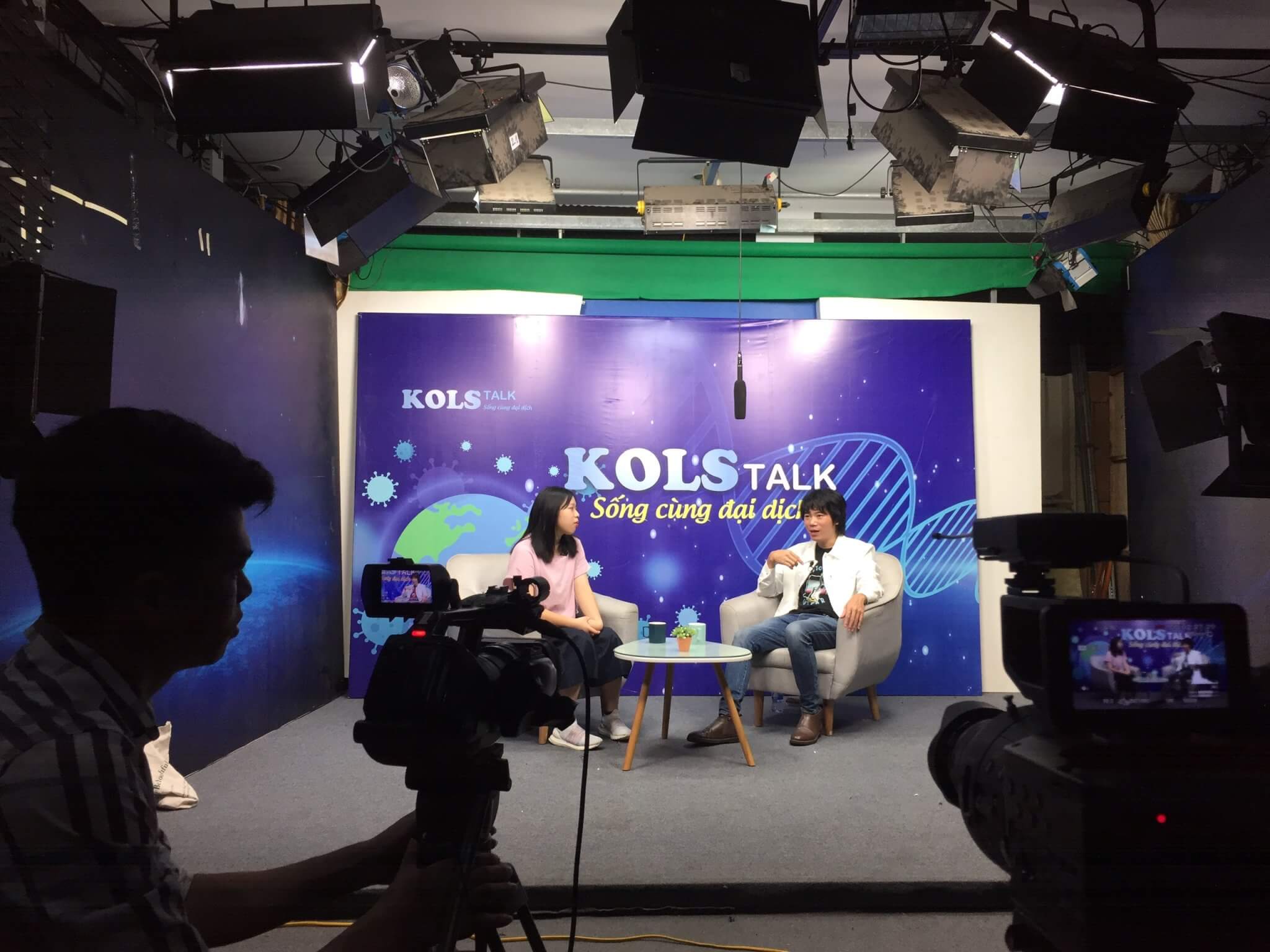 Cho thuê studio quay phim chỉ 150K/h, cho thuê trường quay giá rẻ